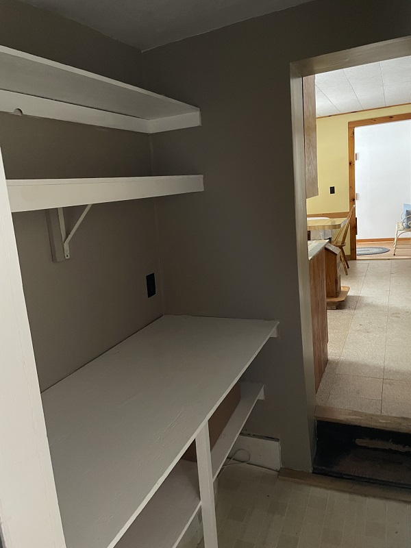 Farmhouse Kitchen Pantry